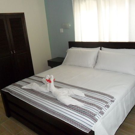 Jans Hotel Caye Caulker Dış mekan fotoğraf